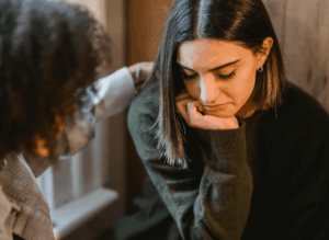 Flure Blog — Stories, Dating & Explorationship Articles How to Get Out of the Friend Zone 7 Tips 1