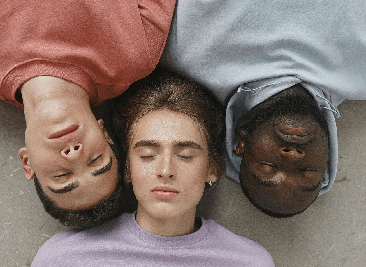 Flure Blog — Stories, Dating & Explorationship Articles Understanding Throuples A Guide to Three Person Relationships